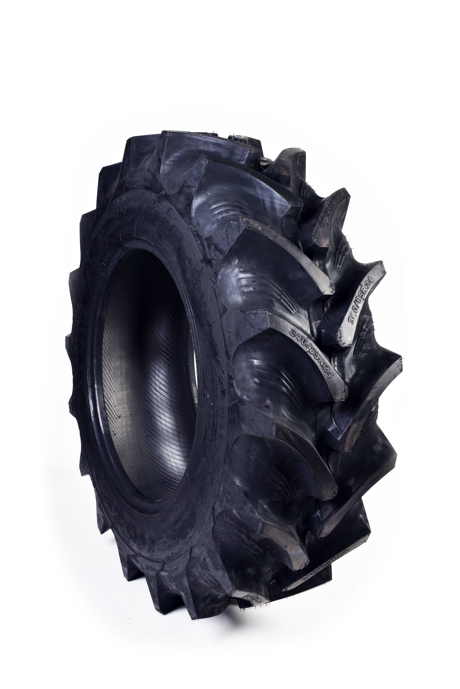 GUMA 480/70R24 (Za.16.9R24) AGRO10